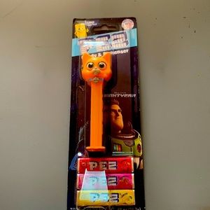 Pez dispenser